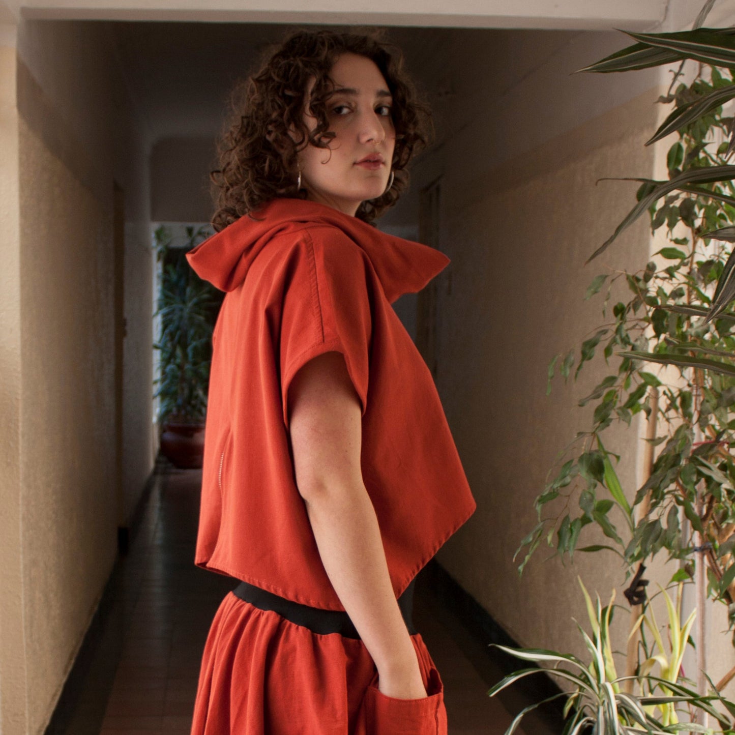 Top Existencia corto