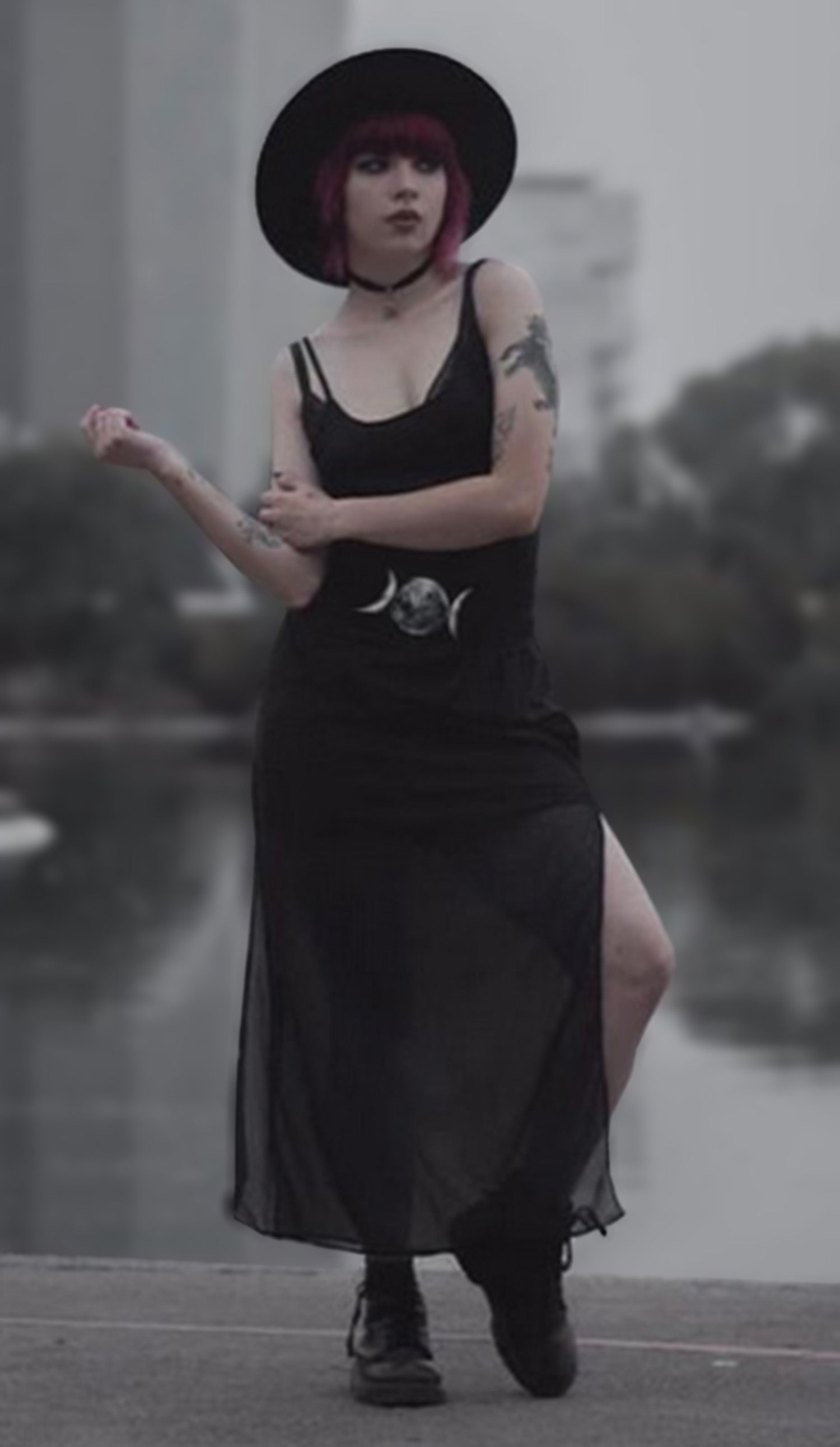 Falda luna mesh transparente bruja