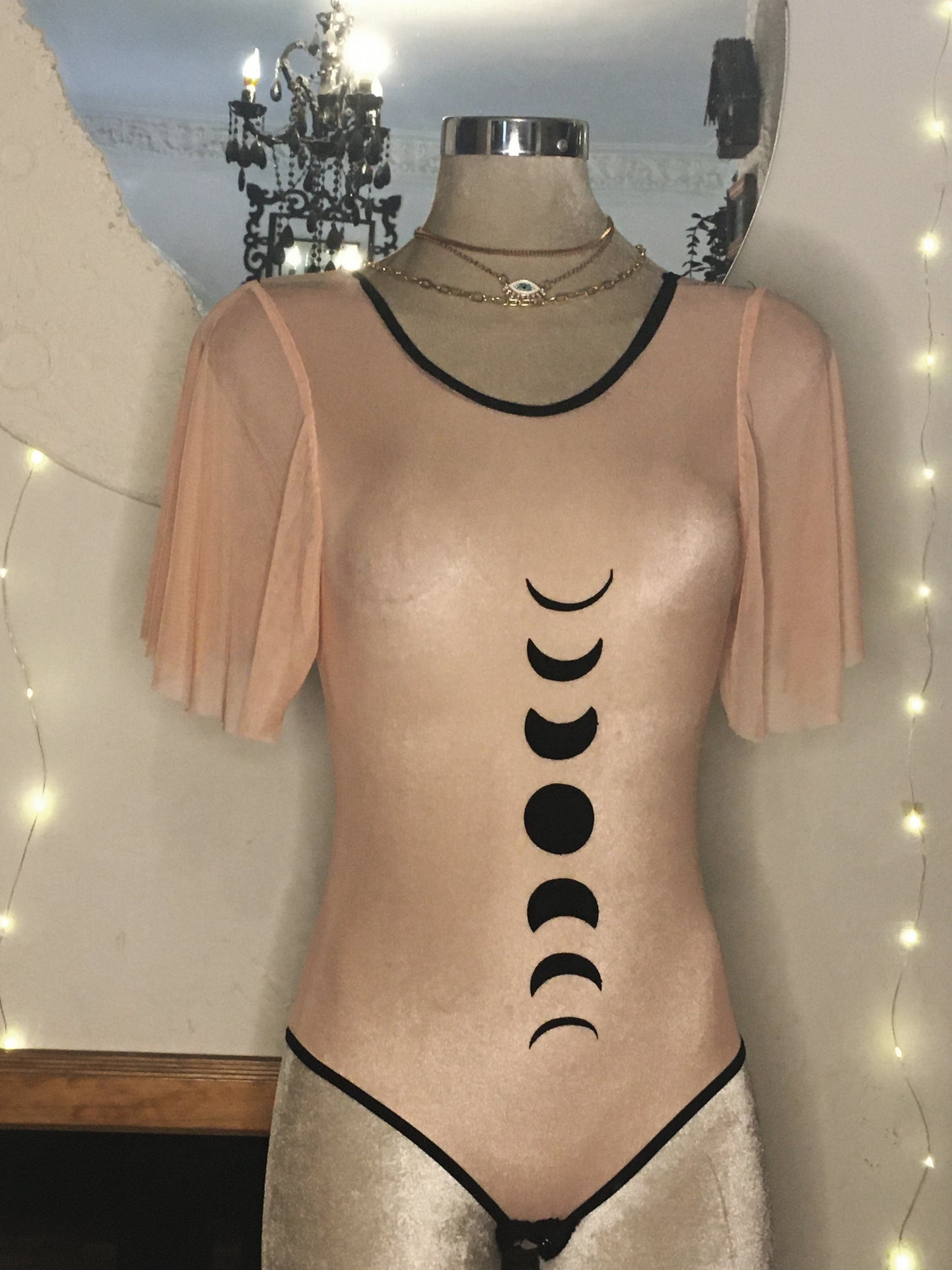 Body moon phases nude